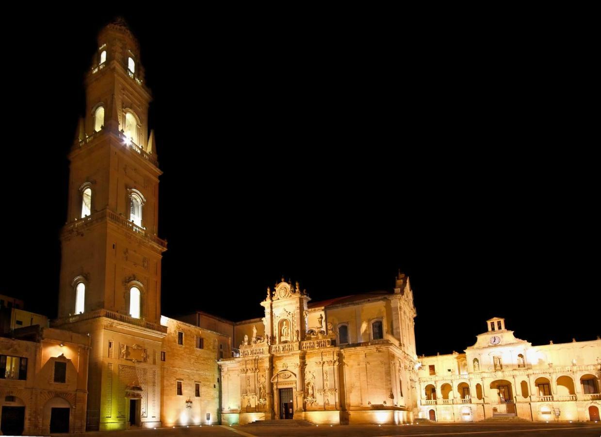 Suite Dei Baroni Lecce Bagian luar foto