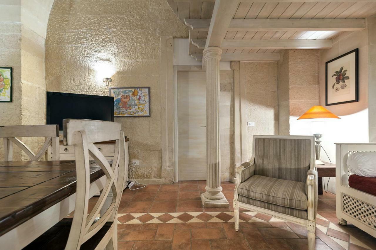 Suite Dei Baroni Lecce Bagian luar foto